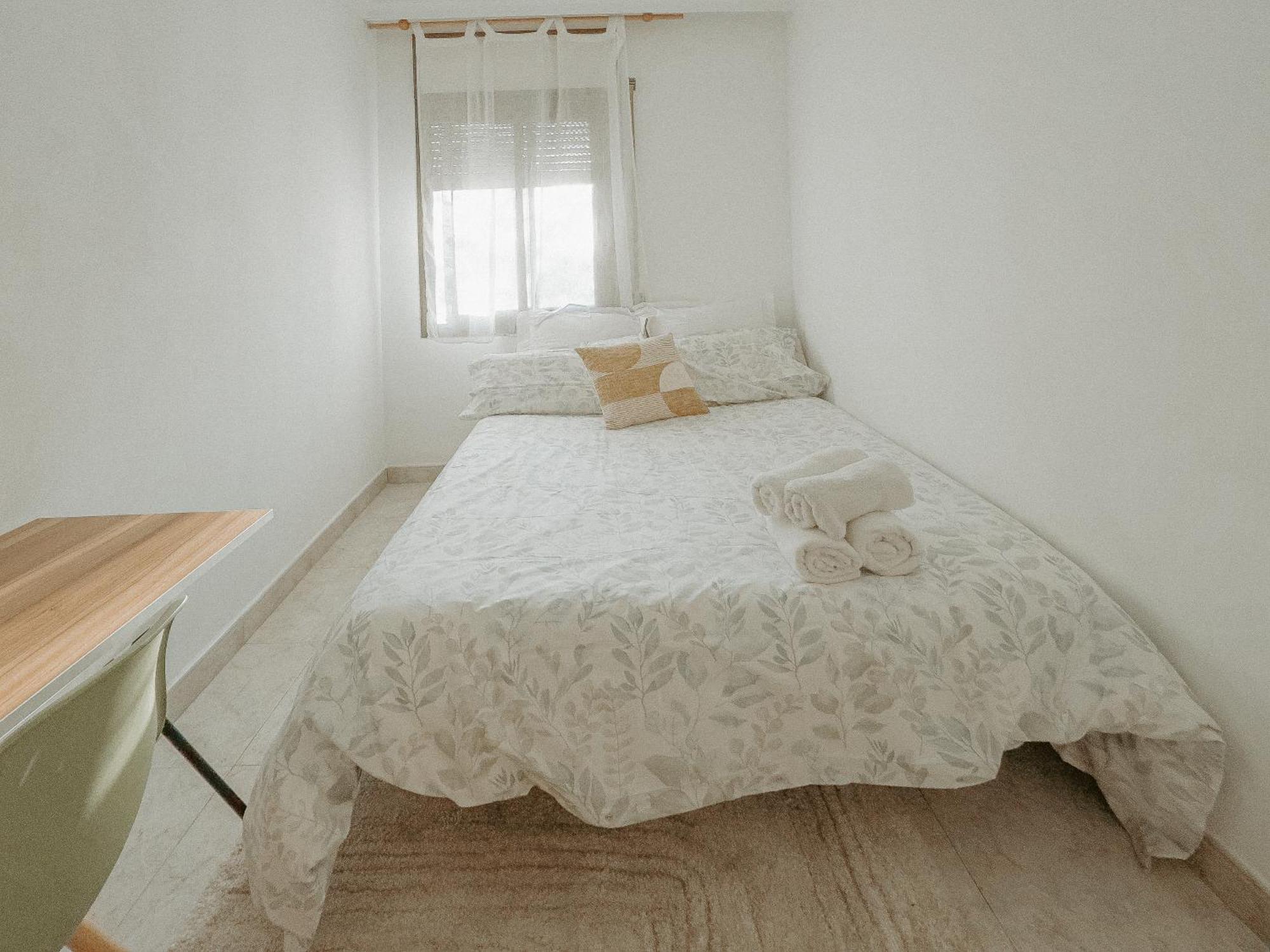 Charming Rooms In Shared Apartment Near Camp Nou Βαρκελώνη Δωμάτιο φωτογραφία