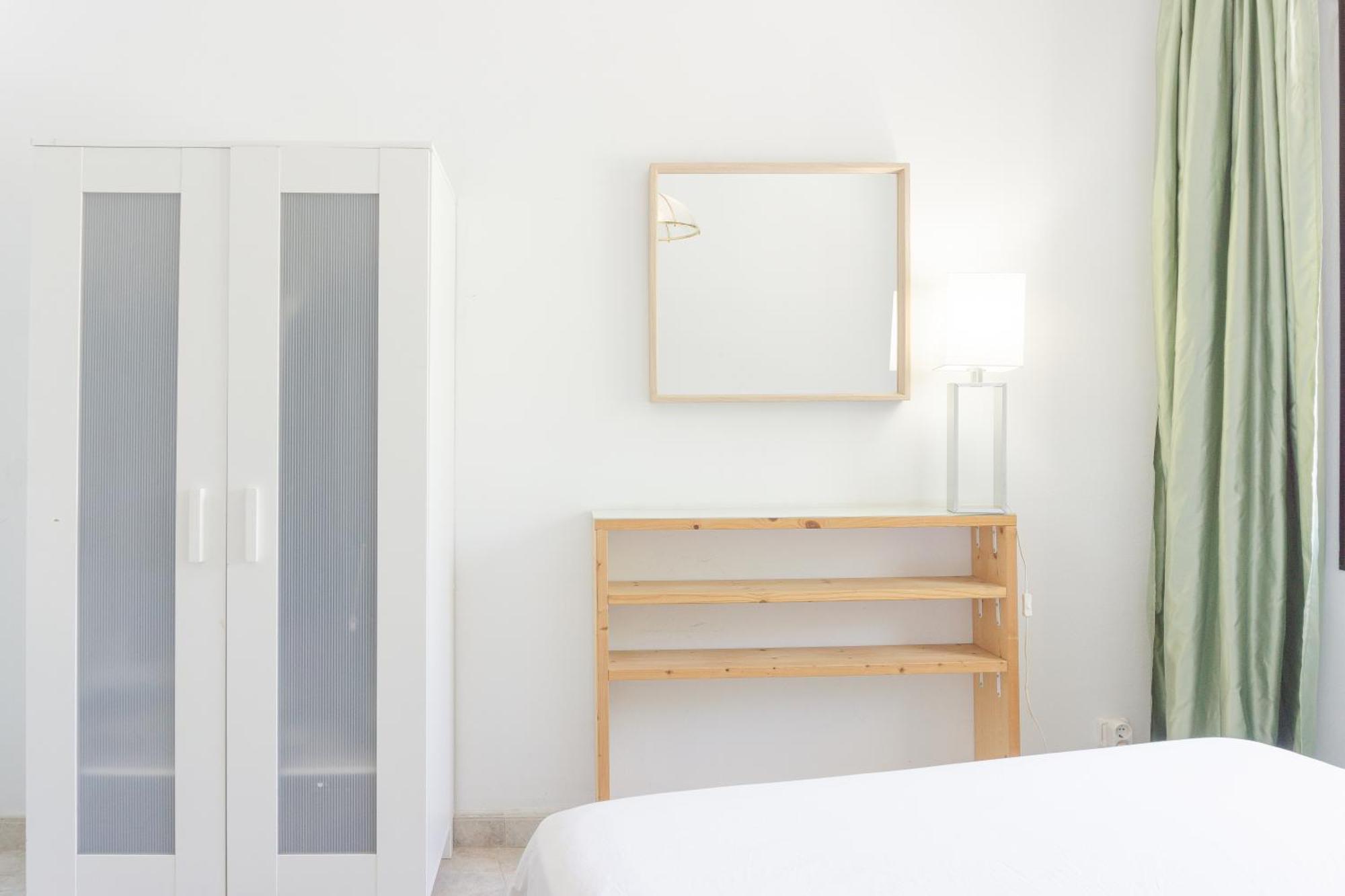Charming Rooms In Shared Apartment Near Camp Nou Βαρκελώνη Εξωτερικό φωτογραφία